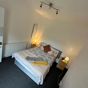 Bed & Breakfast Luton From, Luton (Bedfordshire)